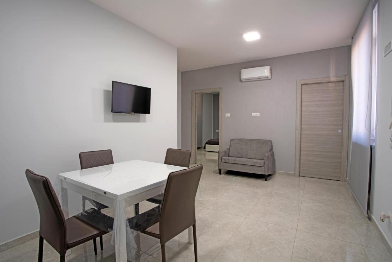 Giovi'S Apartments 카스텔라마레디스타비아 외부 사진